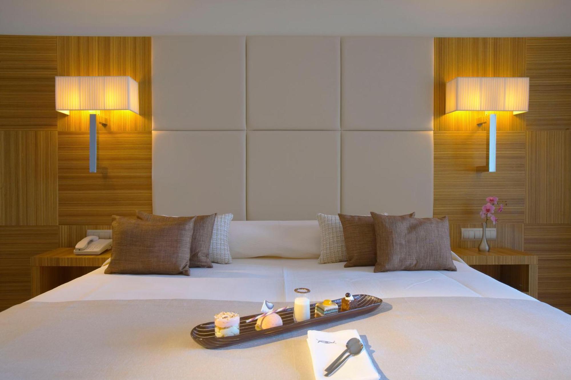 Hotel Elysium &